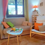 Elia House Дом отдыха