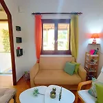 Elia House Nyaraló Períthia