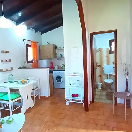 Elia House Holiday home *