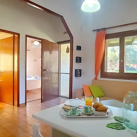 بيت للعطل Elia House